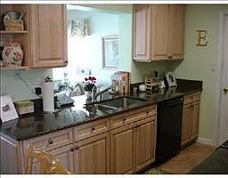 4th image of 5363 Foxwood Dr