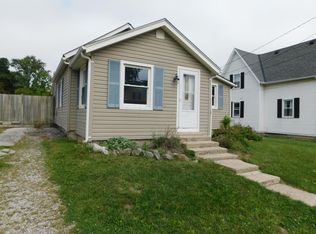 318 W 9th St, Marysville, OH