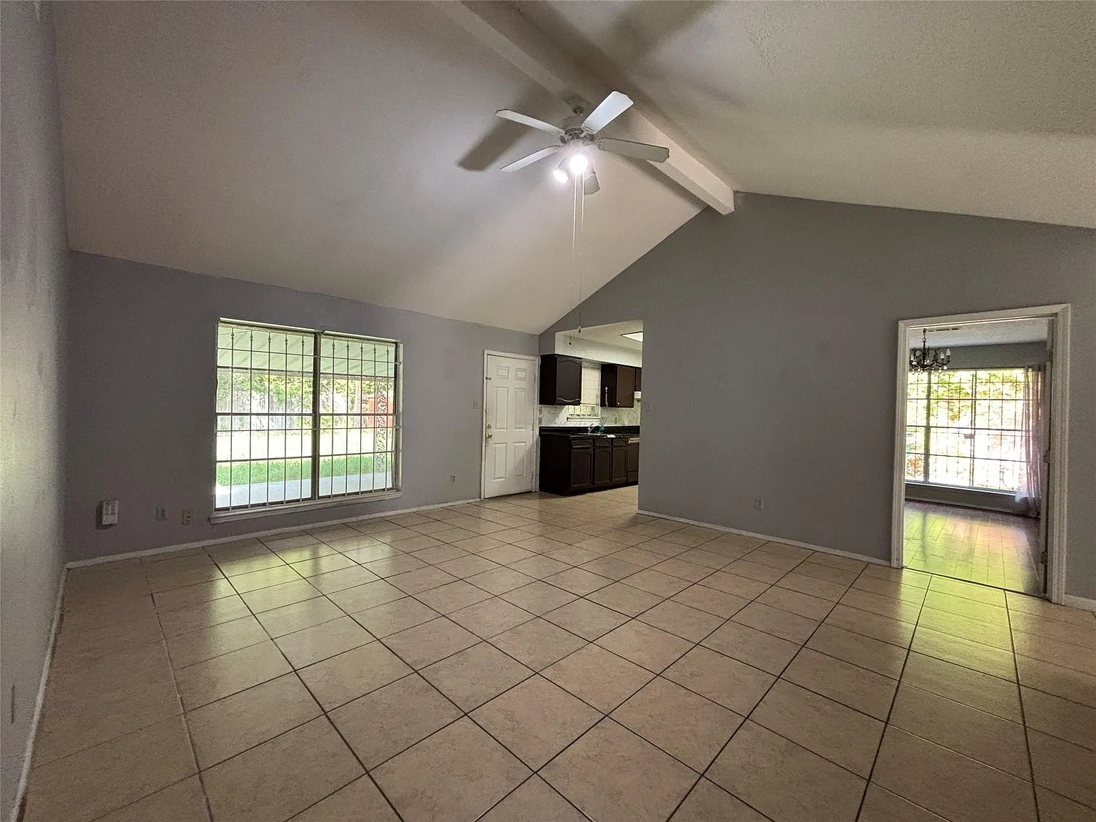 4 bed, 2.0 bath, 1793 sqft, $1,850 — Photo 4