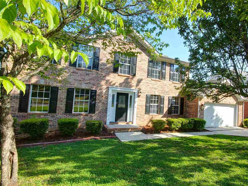 1st image of 428 Barrington Hills Dr