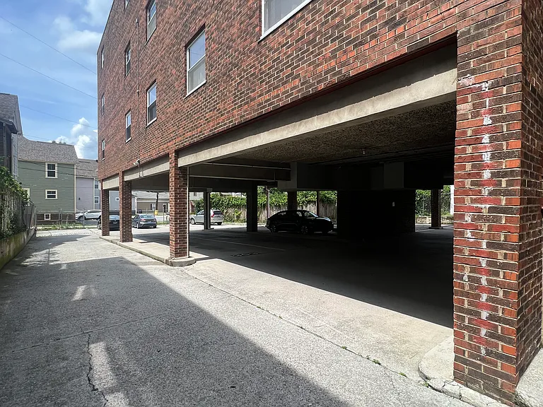 1211 Highland Ave #201 — Photo 16