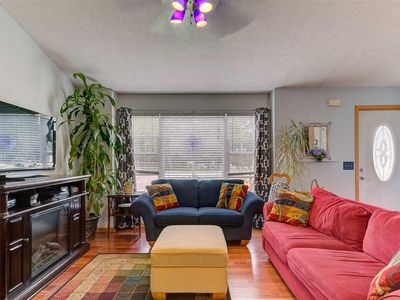 2447 Lakes North Dr, Interlochen, MI, 49643