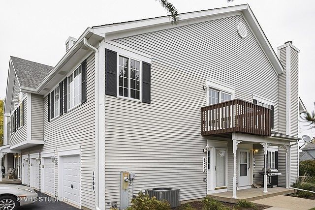 1st image of 1209 Sandhurst Ln #1209