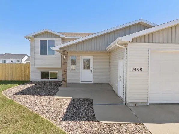 3400 8th St NE, Minot, ND 58703