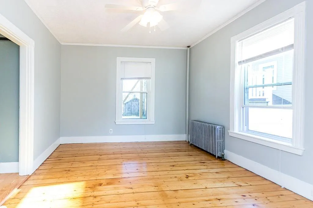 Building Photo - 19 Bearse Ave #1
