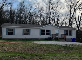 132 Robins Nest Dr, Bowling Green, KY 42101