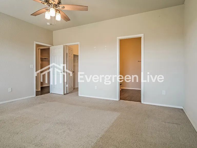 2807 Sebright Ave — Photo 10