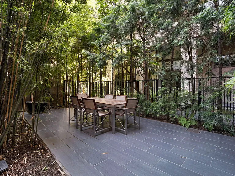 460 S Spring St #512 — Photo 28
