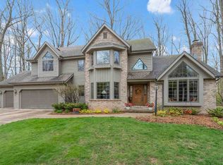 1516 S Weimar St, Appleton, WI 54915