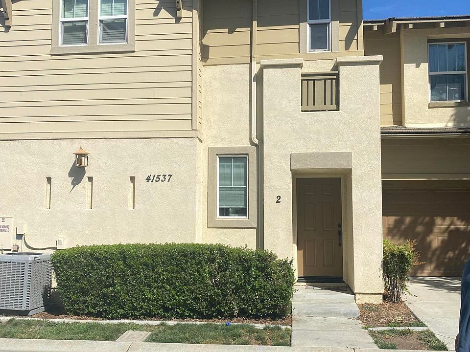 1st image of 41537 Wild Ivy Ave Unit 2