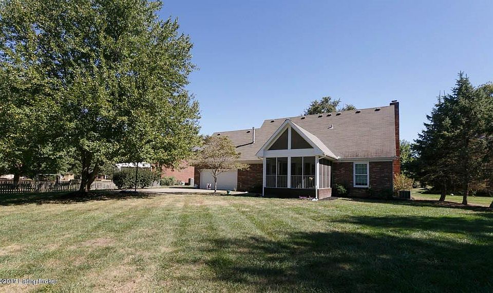 2nd image of 7301 Trail Crest Ct