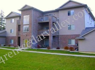 3844 W 4th St UNIT 2, Waterloo, IA 50701