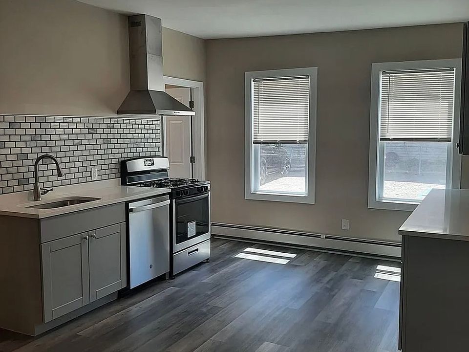 1st image of 99 Bowdoin St Floor 1