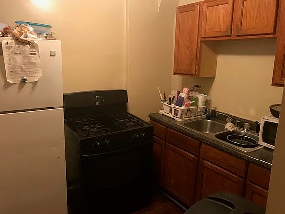 5th image of 207 N La Crosse Ave