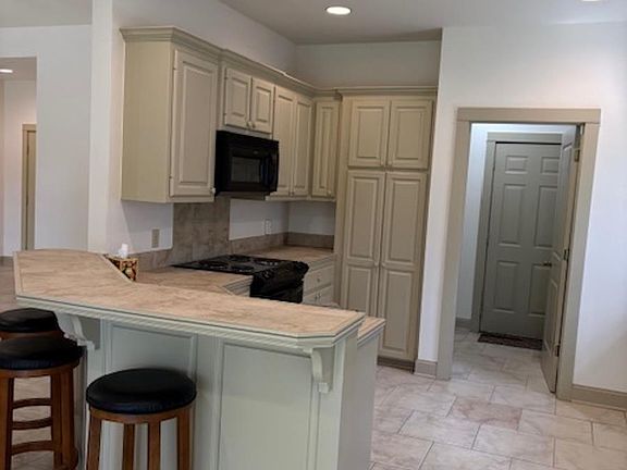 3rd image of 9004 Boone Dr