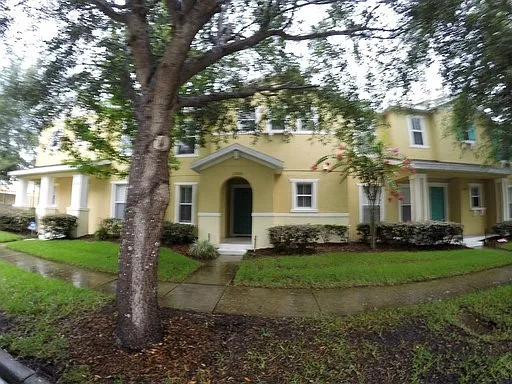 13005 Auburn Cove Ln — Photo 1