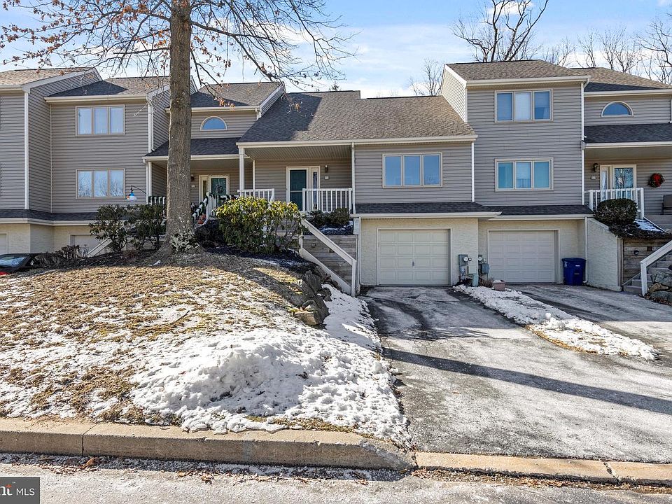 1st image of 71 Yellowwood Dr