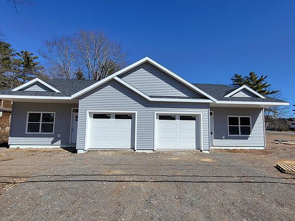 3rd image of 1435 Princess Cres