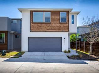 9076 Hawser Dr, Dallas, TX 75218