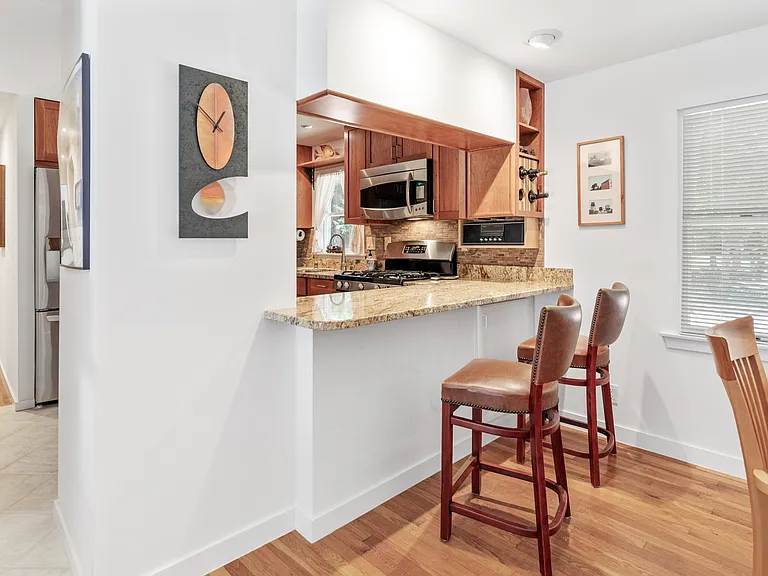 106 Rutland Rd — Photo 15