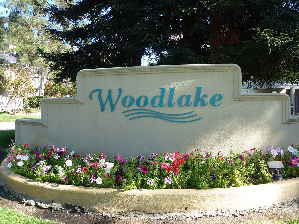 1st image of 2708 Woodlake Dr #2708