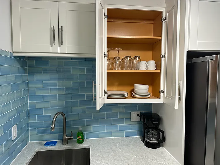 604 12th Ave S #604 — Photo 36