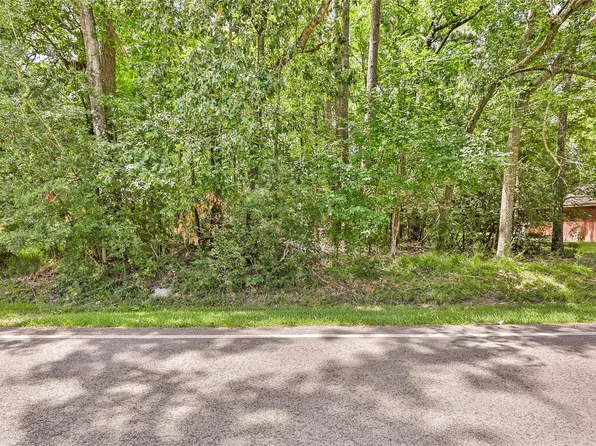 18334 Steele Point Dr, Crosby, TX 77532