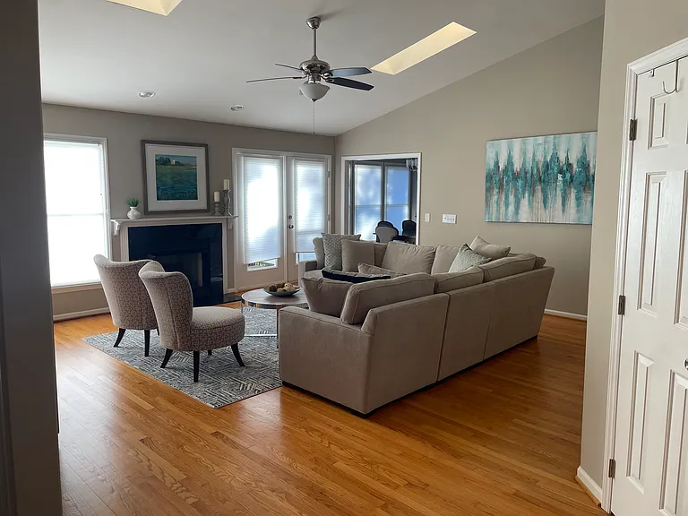 96 Lakeshore Dr — Photo 6