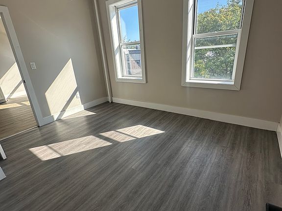 3rd image of 104 Belmont Ave #3D