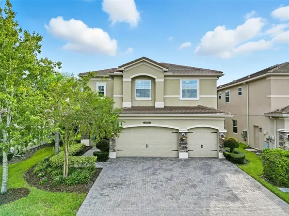 2495 Oakwood Preserve Dr, Wesley Chapel, FL 33543