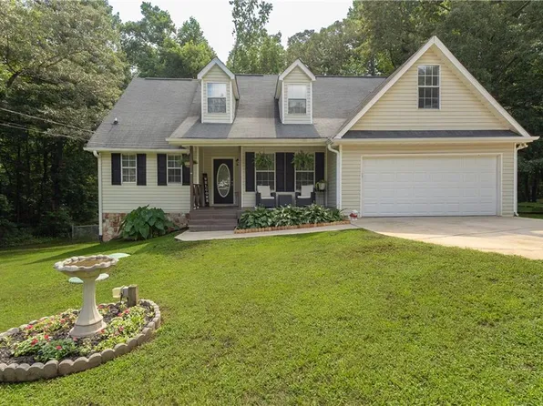 116 Duncans Mill Dr, Locust Grove, GA 30248