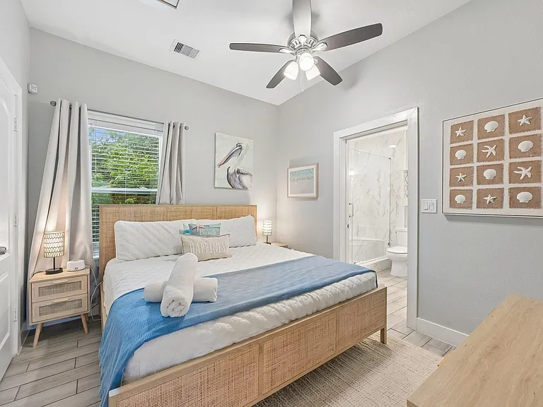 1022 Avenue L — Photo 20