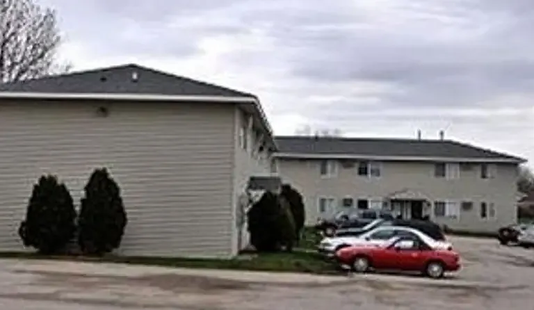 220 Sugar Creek Ln — Photo 1