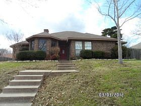 1st image of 223 Driftwood Ln