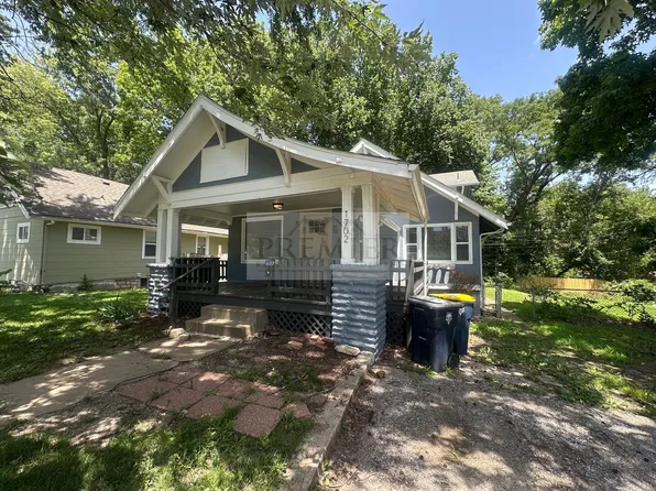 1702 E 72nd St, Kansas City, MO 64131