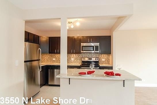 3rd image of 3550 N Lake Shore Dr APT 1022