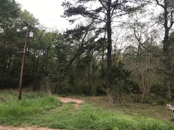 4921 Fm 1008, Dayton, TX 77535