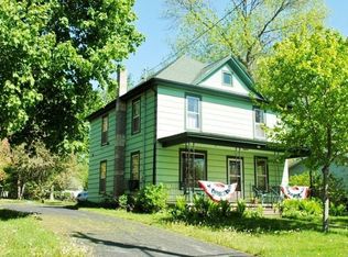 472 Lake St, Green Lake, WI 54941