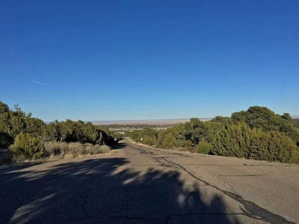 52 Sandia Mountain Ranch Dr, Tijeras, NM 87059