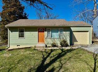 1334 E 84th Ter, Kansas City, MO 64131