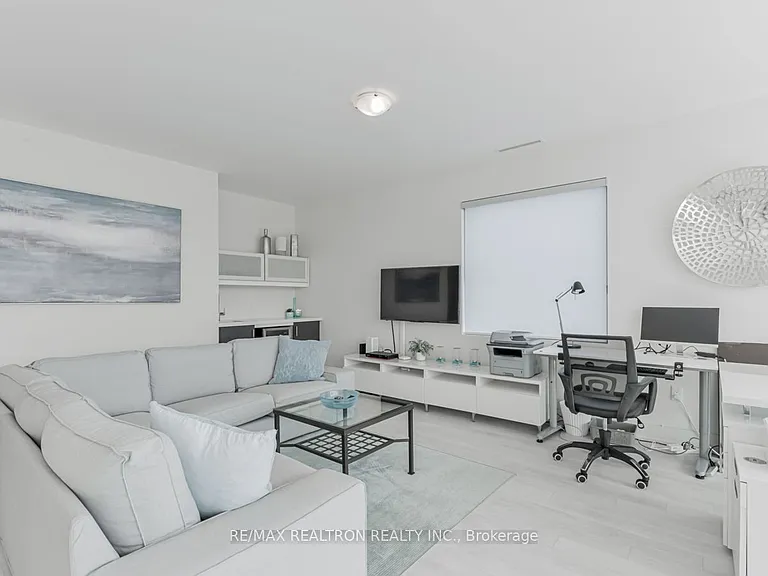 3700 Mangusta Ct — Photo 16