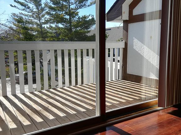 2nd image of 245 Coventry Cir #245