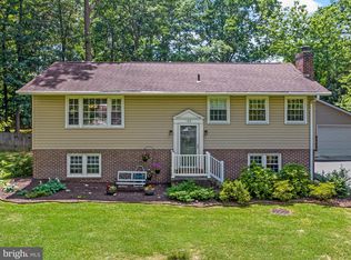 102 Buchannan Dr, Stephens City, VA