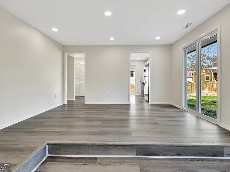 103 Bay Point — Photo 9