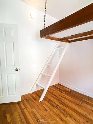 Rented by City Connections Realty | media 30