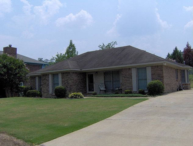 1st image of 5552 Saratoga Dr