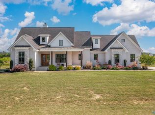 135 Caldwell Trl, Gadsden, AL 35901