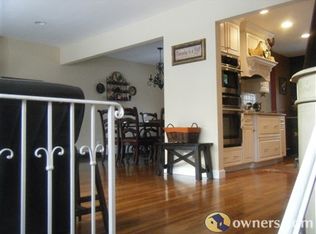1292 Dale Ct, Seaford, NY