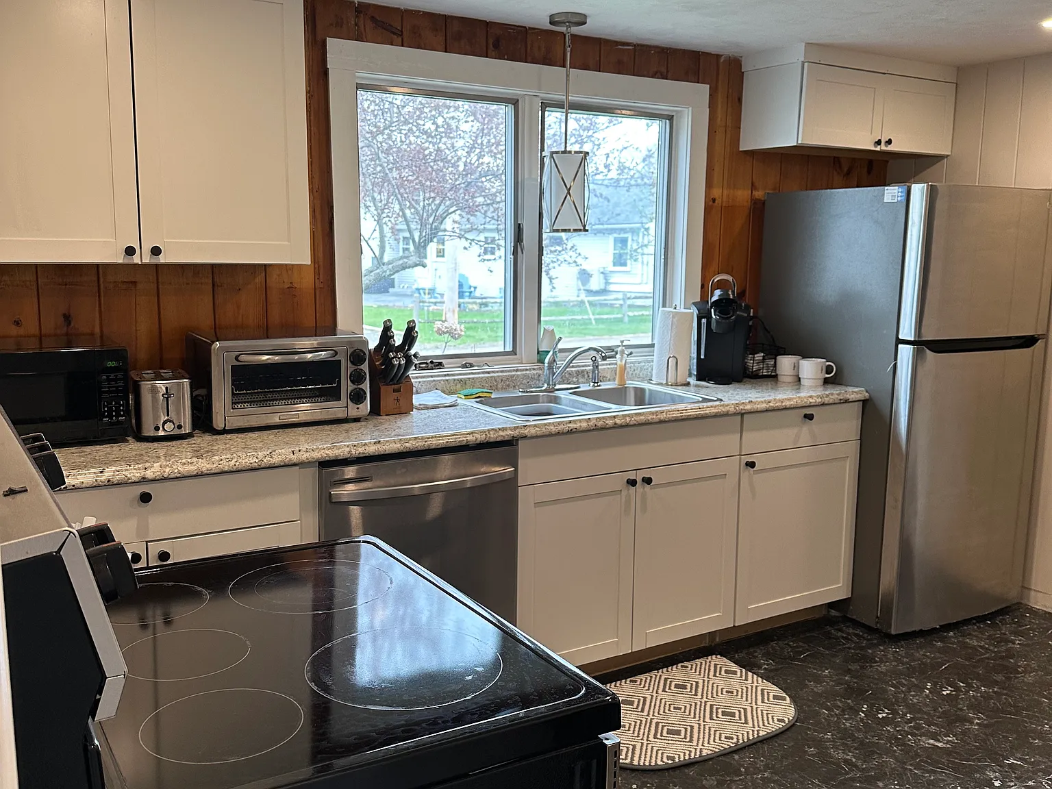 2 bed, 1000 sqft, $2,200 — Photo 4