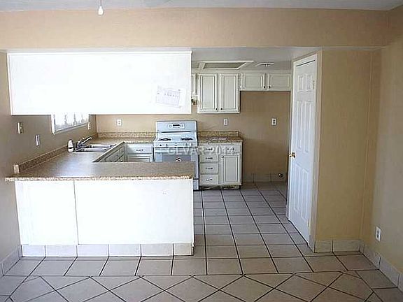 5th image of 6804 Quail Hollow Dr